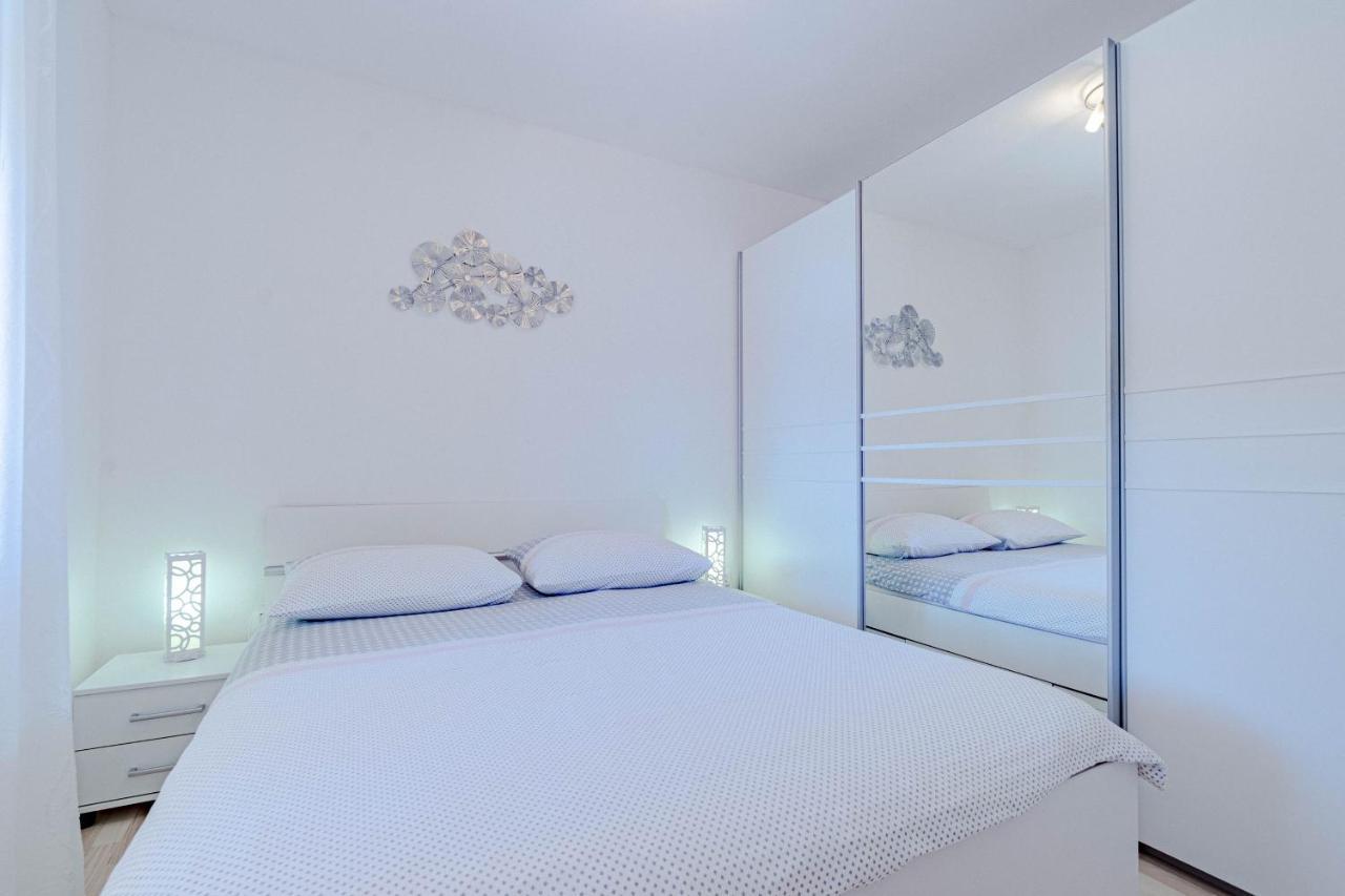 Apartments By The Sea Cove Zaglav, Korcula - 12208 Prižba Zewnętrze zdjęcie